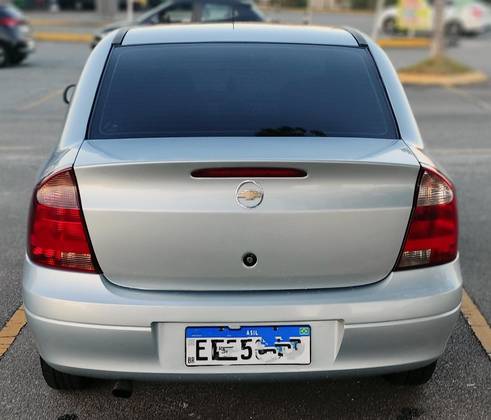 CHEVROLET CORSA 1.4 MPFI PREMIUM SEDAN 8V FLEX 4P MANUAL